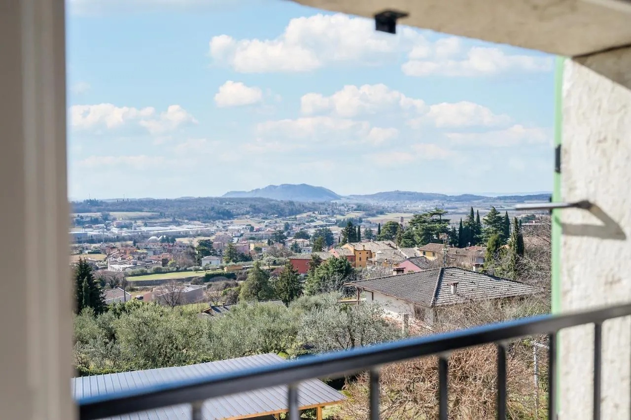 Bed & Breakfast Agriturismo Maison 1933 Caprino Veronese Italy