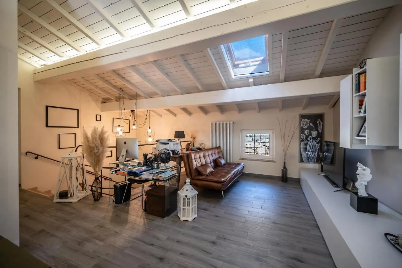 Agriturismo Maison 1933 Caprino Veronese 0*,