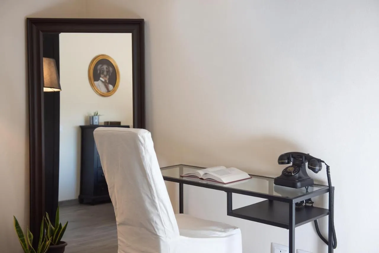 Bed & Breakfast Agriturismo Maison 1933 Caprino Veronese