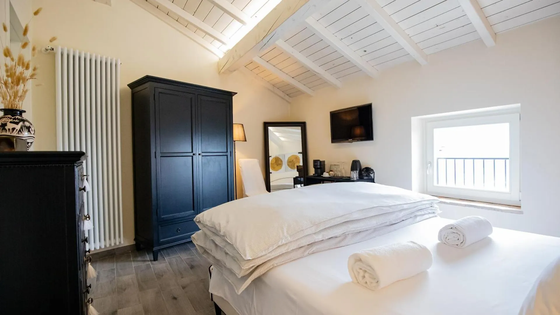 Agriturismo Maison 1933 Caprino Veronese 0*,