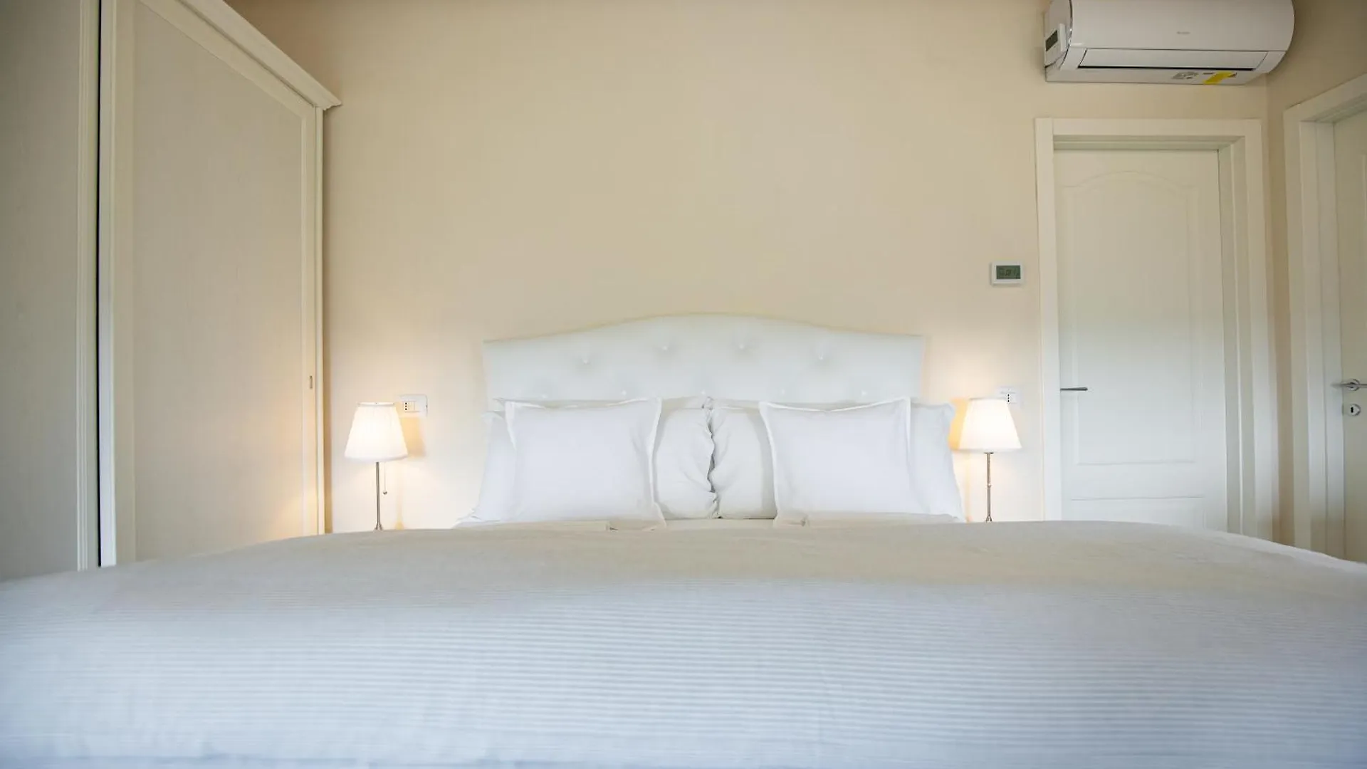 Bed & Breakfast Agriturismo Maison 1933 Caprino Veronese