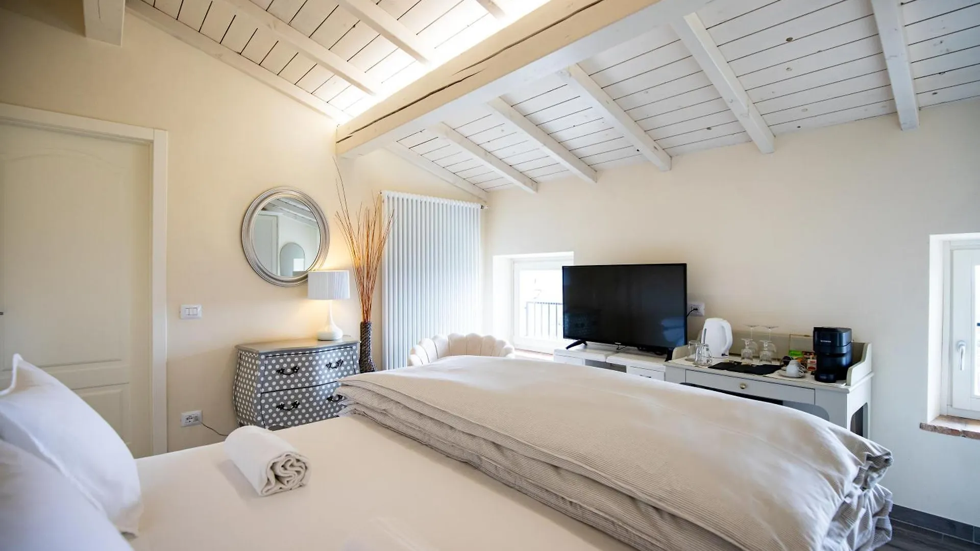 Bed & Breakfast Agriturismo Maison 1933 Caprino Veronese Italy