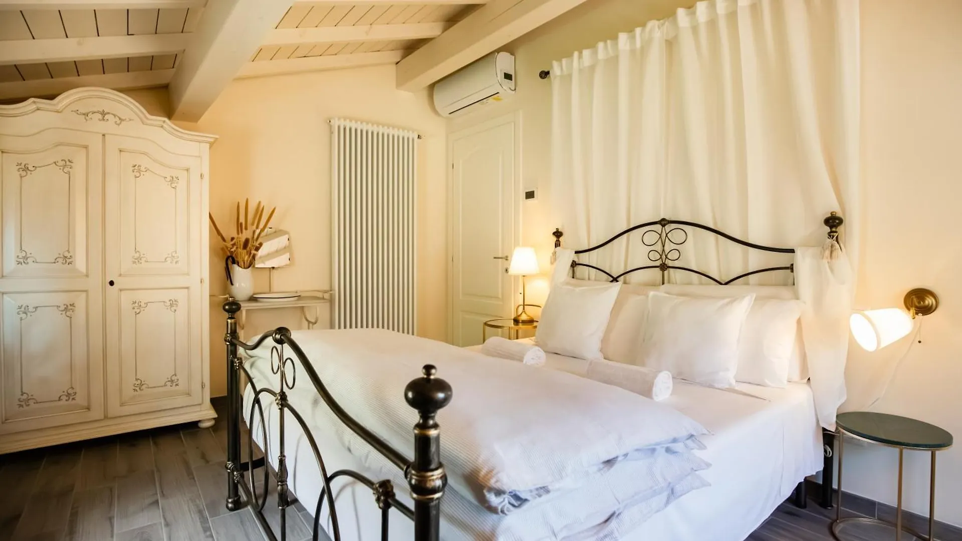 Agriturismo Maison 1933 Caprino Veronese