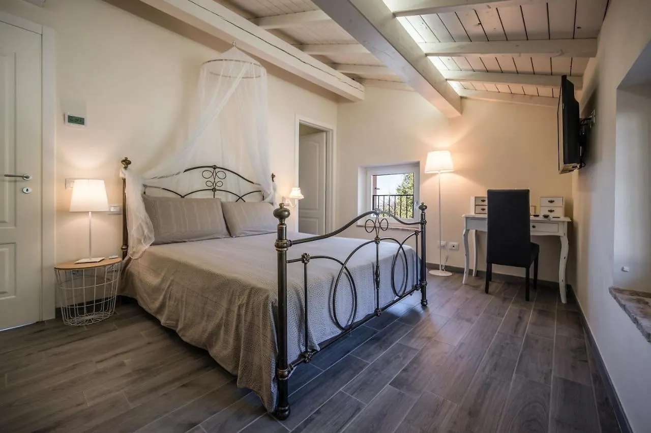 Agriturismo Maison 1933 Caprino Veronese 0*,  Italy
