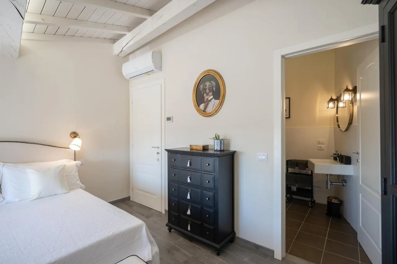 Agriturismo Maison 1933 Caprino Veronese Italy