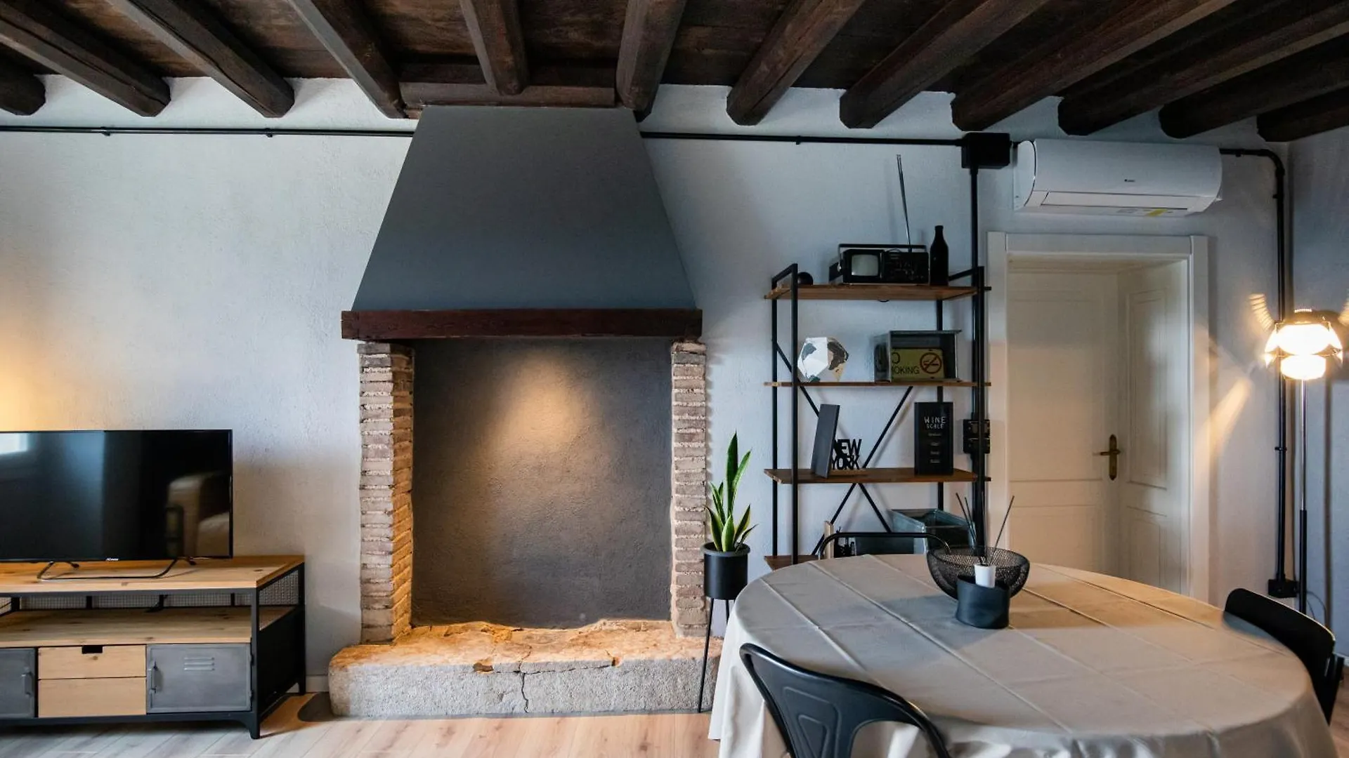Agriturismo Maison 1933 Caprino Veronese Bed & Breakfast