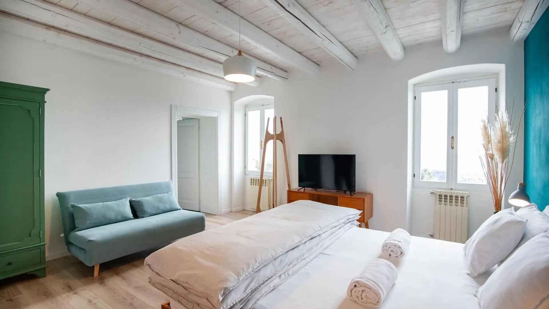 Bed & Breakfast Agriturismo Maison 1933 Caprino Veronese Italy